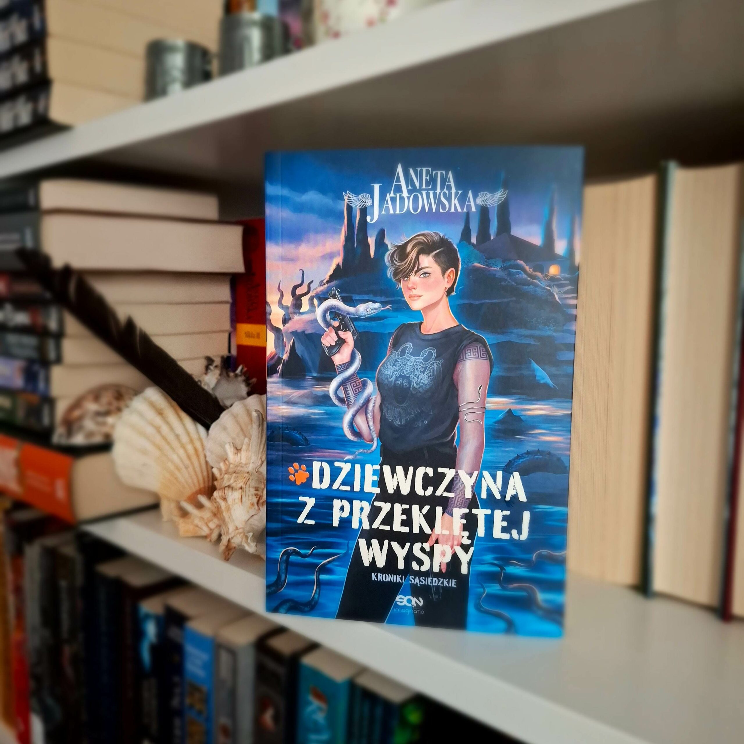 Dziewczyna z przeklętej wyspy - Aneta Jadowska