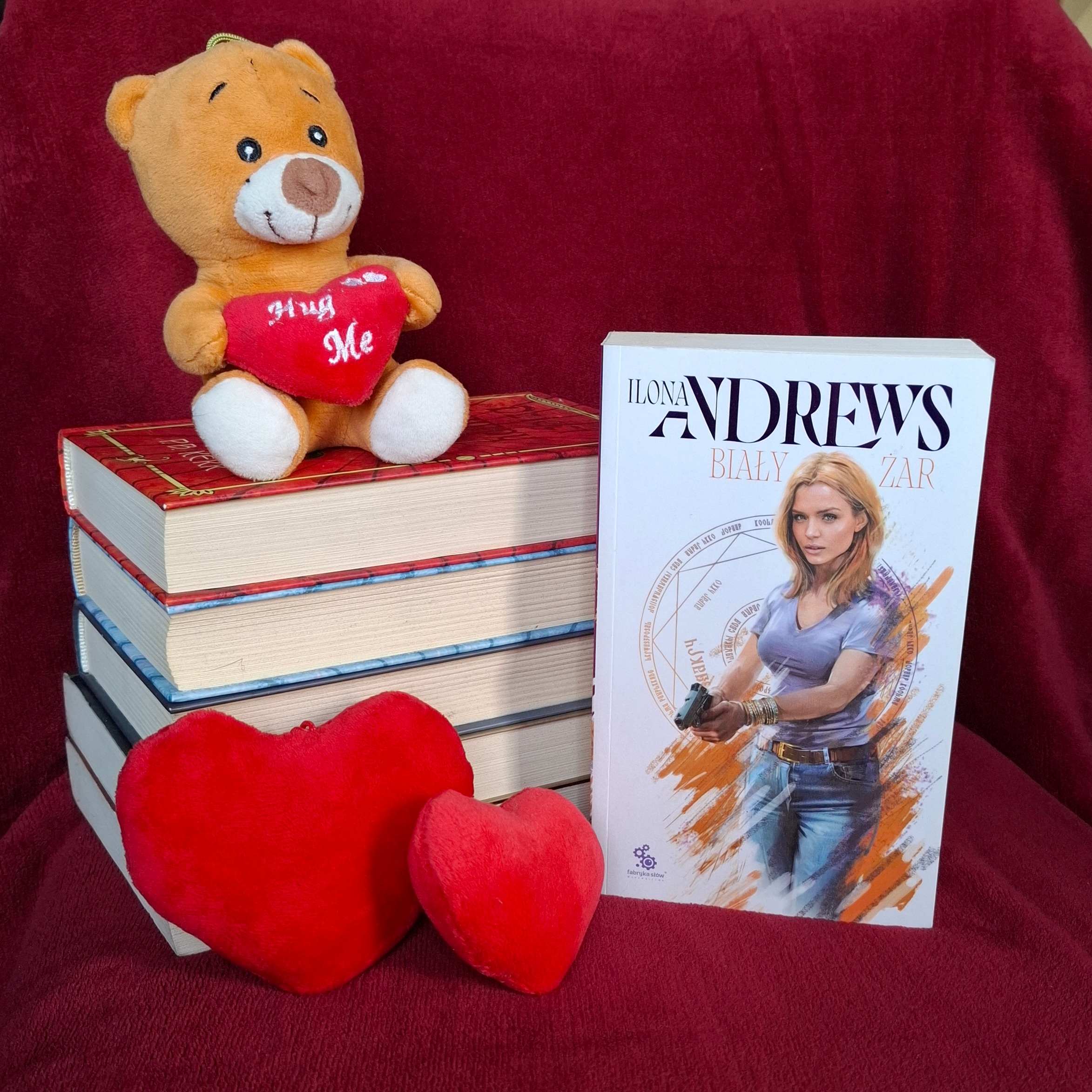 Biały Żar - Ilona Andrews